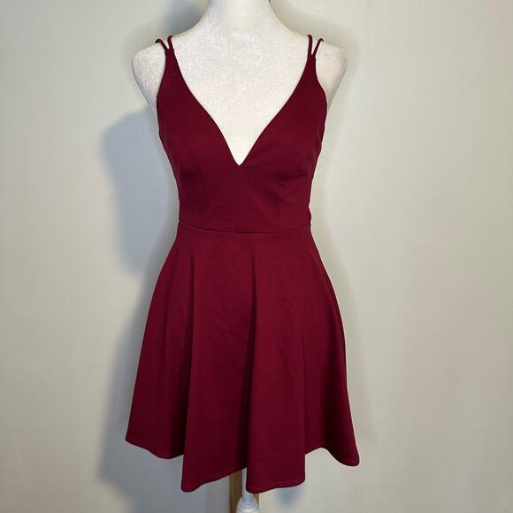 Lulu's Believe in Love maroon strappy open-back fit & flare mini dress size S - Picture 2 of 12